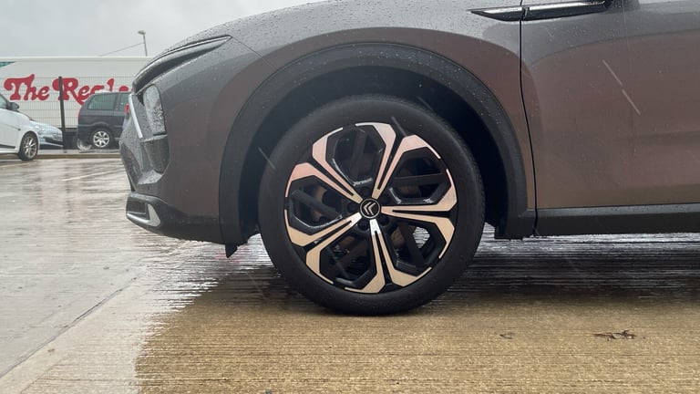 2025 Citroen C5 X 1.6 12.4kWh Shine Hatchback 5dr Petrol Plug-in Hybrid e-EAT8 Euro 6 (s/s) ( Hat...