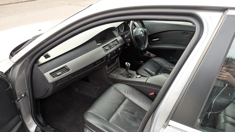 BMW, 5 SERIES, Saloon, 2005, Manual, 2497 (cc), 4 doors