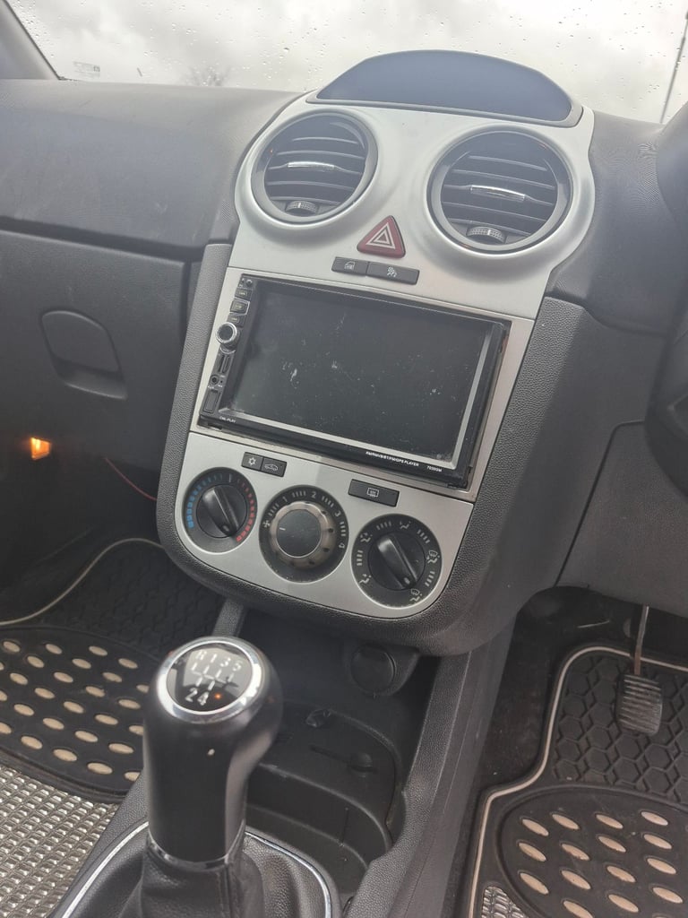 Vauxhall Corsa 1.2 Sxi ( Peugeot Citroën Toyota Renault volkswagen  )