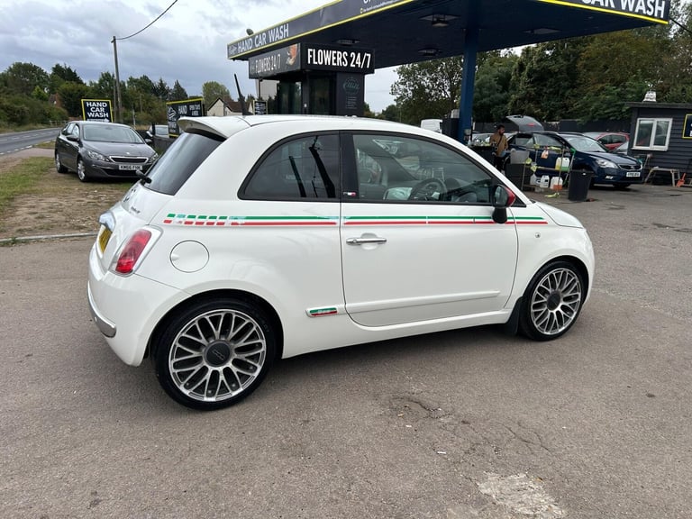 2013 Fiat 500 0.9 TwinAir Street Euro 5 (s/s) 3dr HATCHBACK Petrol Manual