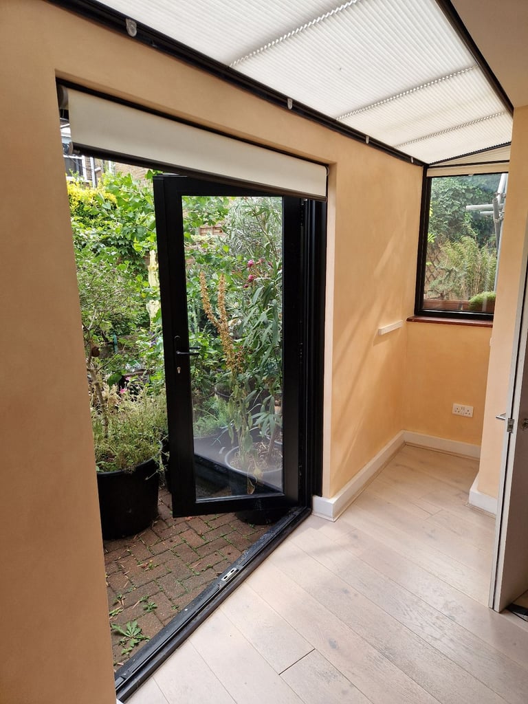 Decorating/painting/limewash