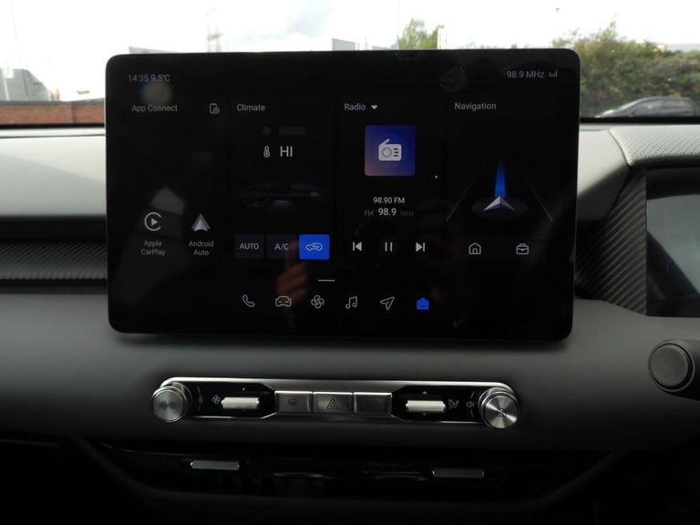 2025 MG MG S5 49kWh SE SUV 5dr Electric Auto (170 ps) HATCHBACK Electric Automatic