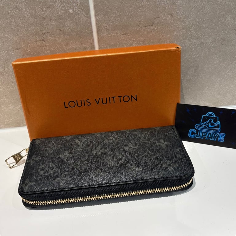 image for Louis Vuitton Purse - Black 