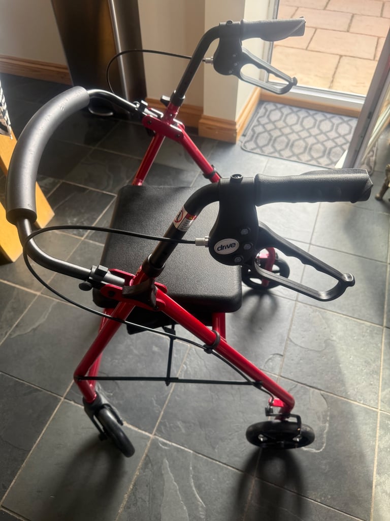 Mobility walker
