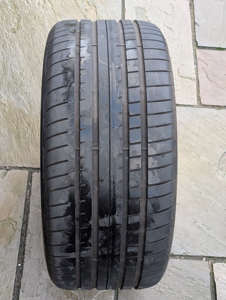 Genuine BMW 18 inch Alloy Wheels G30 G31