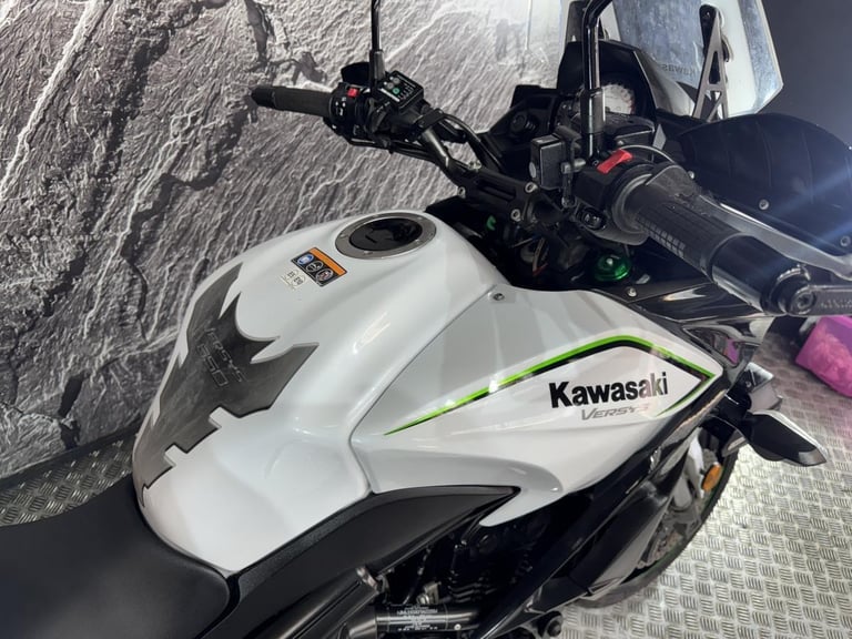 KAWASAKI VERSYS 650 2017