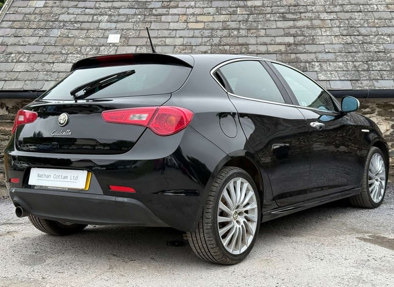 2012 Alfa Romeo Giulietta 1.6 JTDM-2 Veloce 5dr HATCHBACK DIESEL Manual