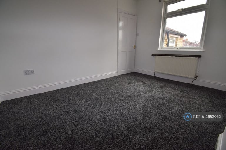 2 bedroom house in Hill Street, Raunds, Northamptonshire, NN9 (2 bed) (#2652052)