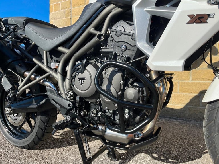 TRIUMPH TIGER 800 XRX- LOW MILEAGE 2018