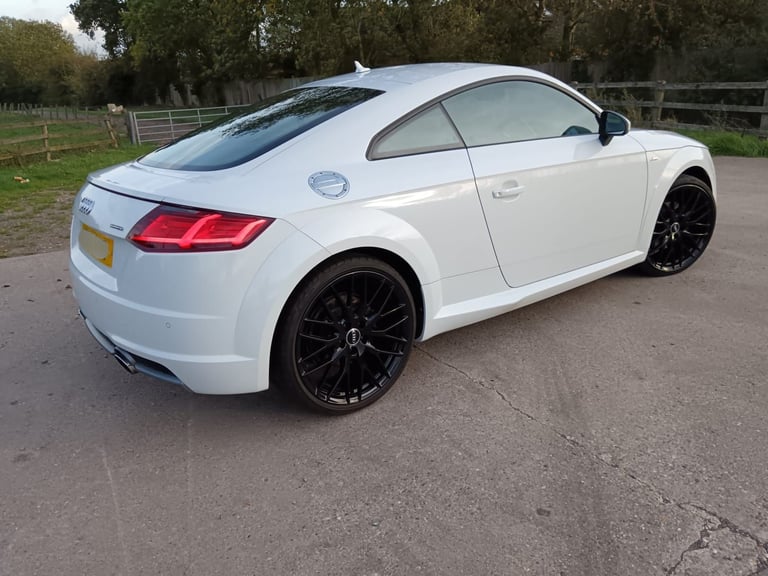 Audi, TT, Coupe, 2015, Semi-Auto, 1984 (cc), 2 doors