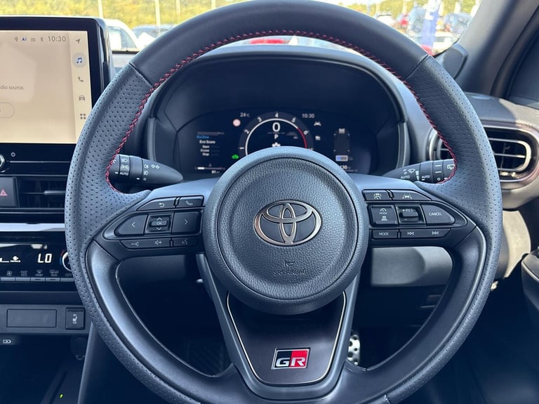 2025 Toyota Yaris 1.5 Hybrid 130 GR Sport 5dr CVT Estate Hybrid Automatic