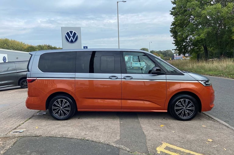 2022 Volkswagen Multivan 1.4 TSI eHybrid Style 5dr LWB DSG People Carrier Hybrid Automatic