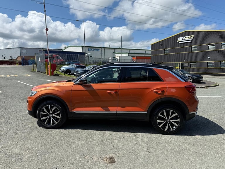 2018 18 REG VOLKSWAGEN T-ROC DESIGN 1.0 PETROL FWD MANUAL EURO 6 ULEZ