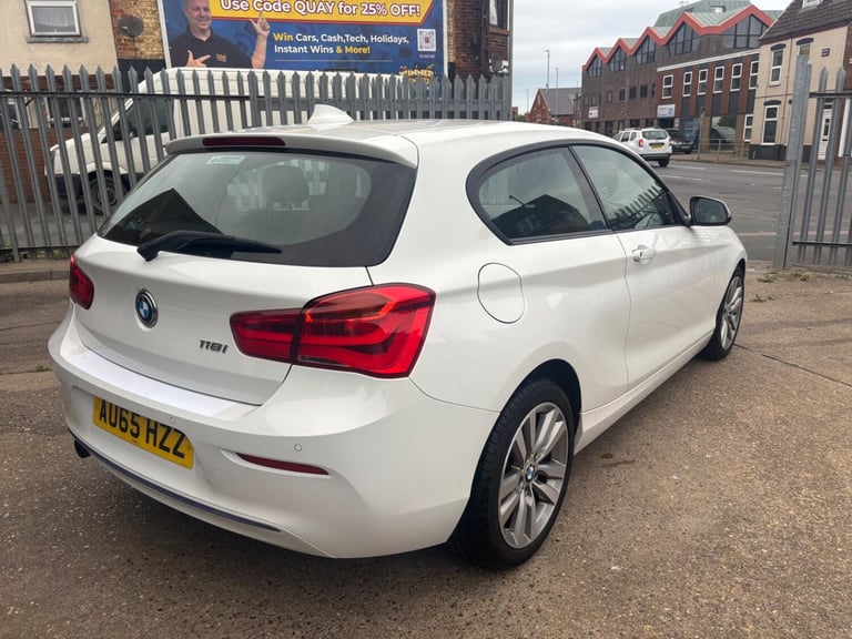 BMW 1 SERIES 1.5 118i Sport 3-Door 2015