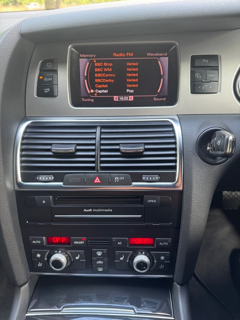 AUDI Q7 3.0 TDI QUATTRO S-LINE 7 SEATER~8 SPEED AUTOMATIC~LOW MILES