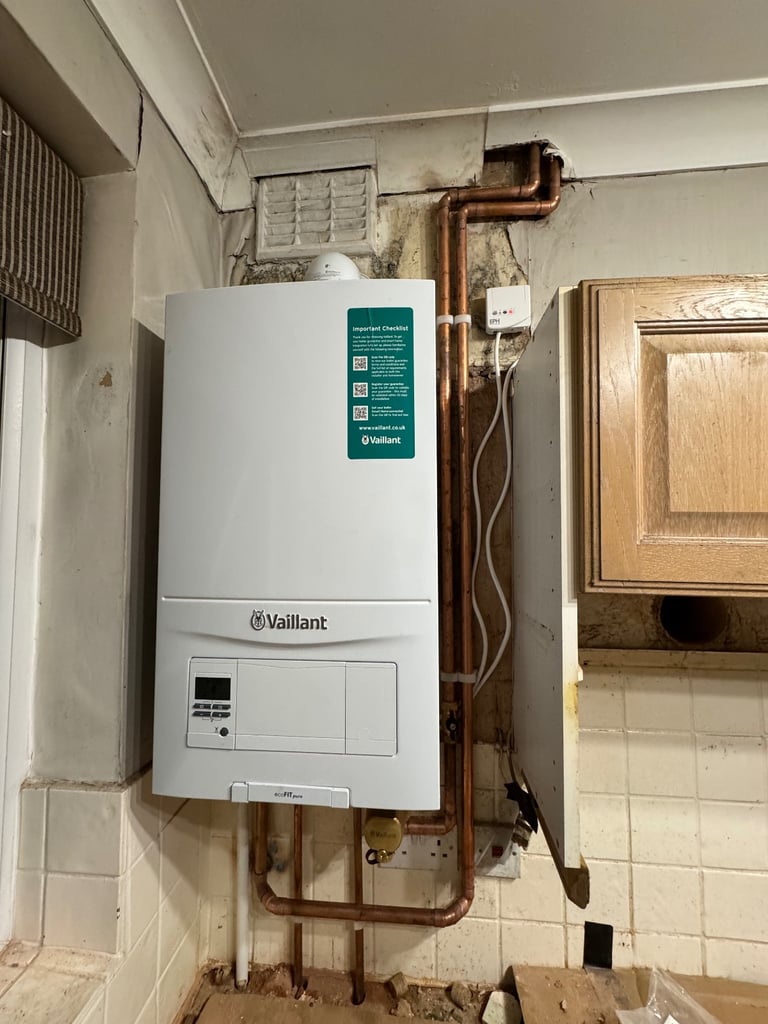 image for Central heating gas engineer/ plumber 