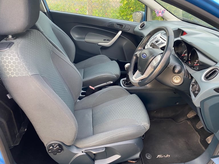 2011 Ford Fiesta 1.6 TDCi 95 Sport Van CAR DERIVED VAN Diesel Manual