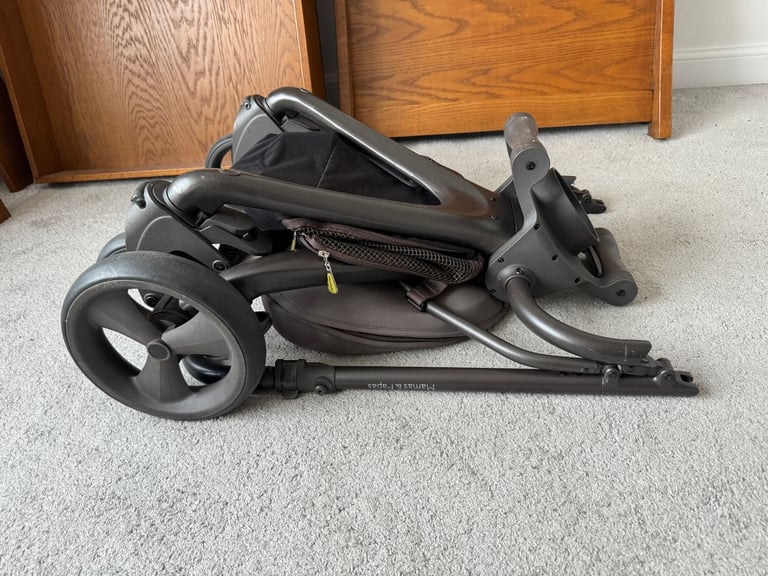 Mamas & Papas MYLO Pushchair Pram System - Black/Lime Green (Good condition)