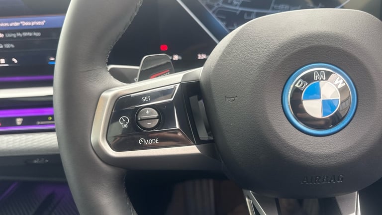 2025 BMW i5 250kW eDrive40 M Sport 84kWh 5dr Auto Electric Estate Estate Electric Automatic