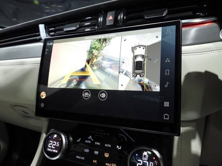 2023 23 JAGUAR F-PACE 5.0 P550 V8 SVR SUV 5DR PETROL QUICKSHIFT AWD EURO 6 (S/S)