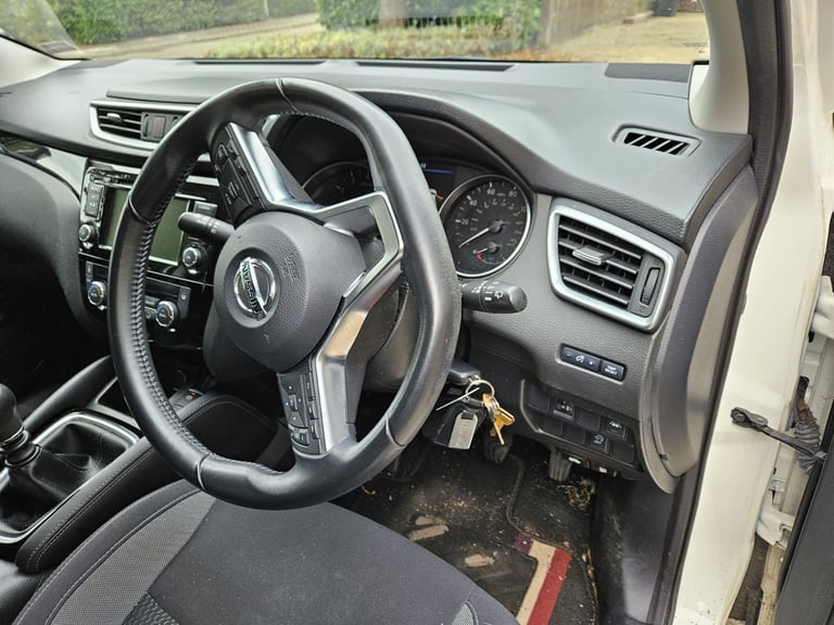 Nissan, QASHQAI, Hatchback, 2019, Manual, 1332 (cc), 5 doors