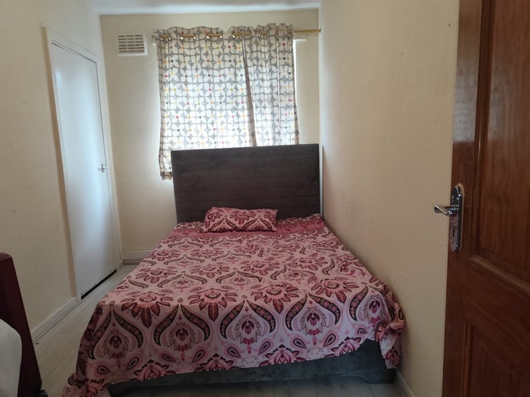 Double Room Available for Rent B9 5AJ