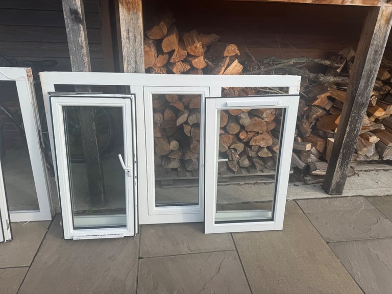 Replacement white double glazed windows 