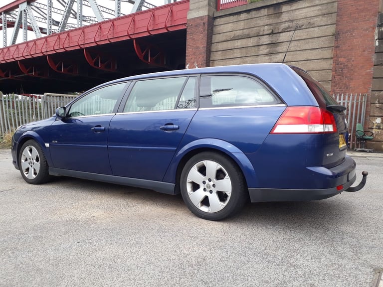 Vauxhall, VECTRA, ELITE, Estate, Isuzu V6 Engine, Nav, Heated seats. 