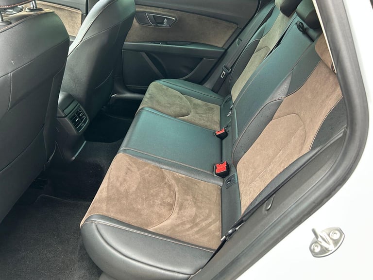 SEAT LEON 2.0 TDI X-PERIENCE SE Technology 2015