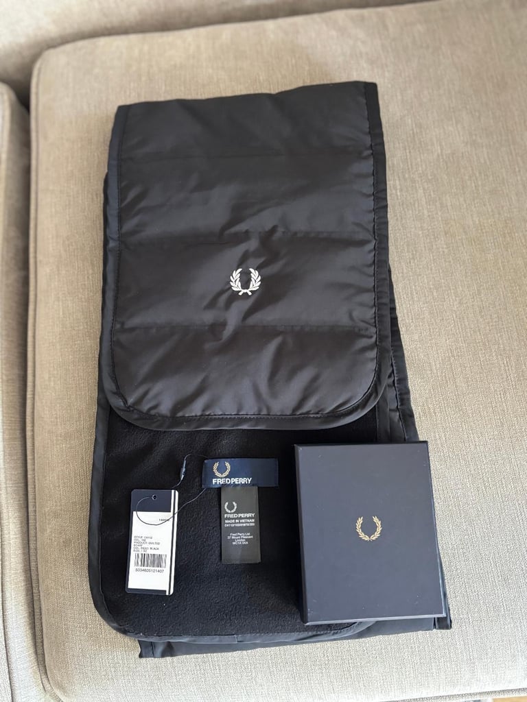 image for Fred Perry Bundle. Brand New. Scarf cost £75, Cardholder cost £45. £50 for both for quick sale