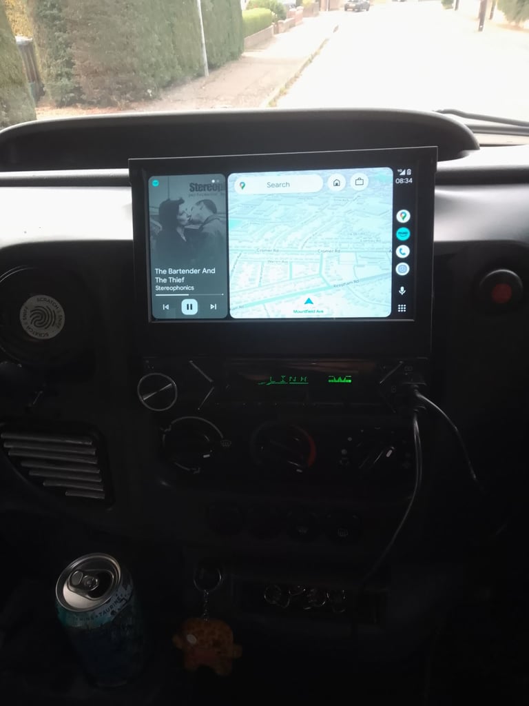 Flip out android stereo
