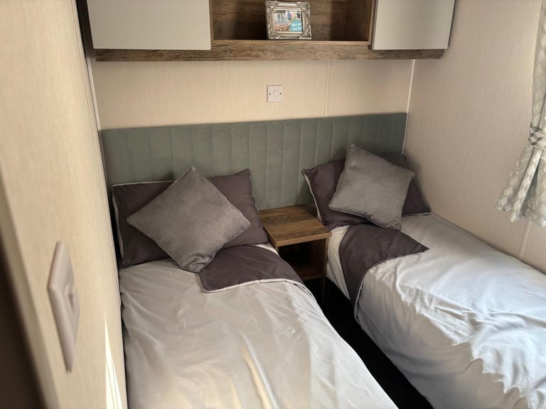 SEASIDE LUXURY STATIC CARAVAN FOR SALE - BARMOUTH SUNNY SANDS