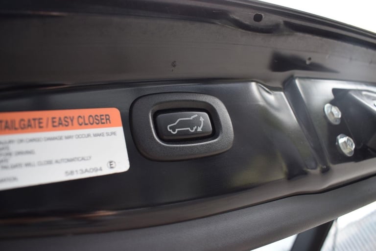2015 Mitsubishi Outlander 2.0h 12kWh GX4hs CVT 4WD Euro 5 (s/s) 5dr ESTATE Petrol/Electric Hybrid...