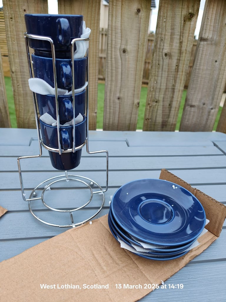 New Sets of 4 espresso cups with Saucers