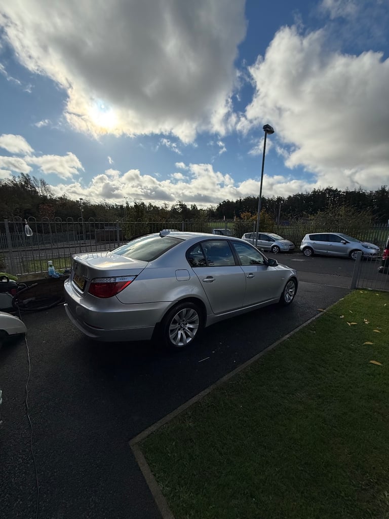 BMW, 5 SERIES, Saloon, 2010, Semi-Auto, 1995 (cc), 4 doors