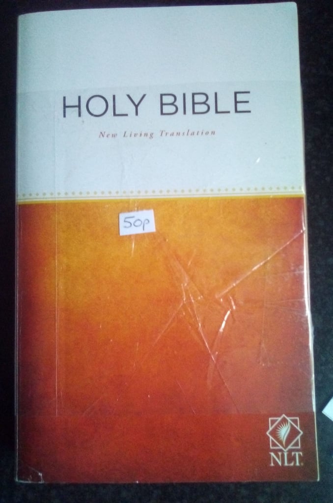 TRACTOR MAGS, BOOKS - COOKING, PLANTS, 1ST AID, BIBLE, DIY, HISTORY ETC