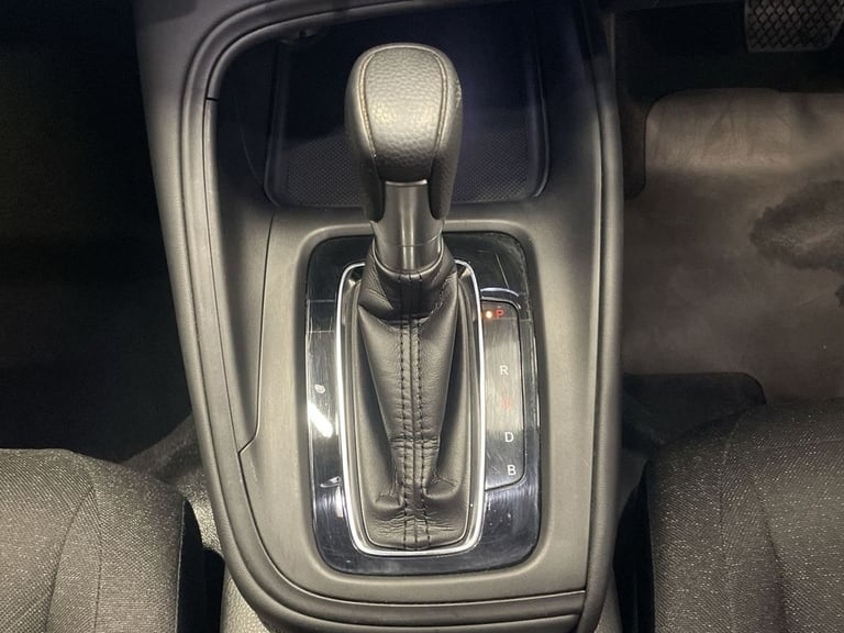2022 22 HONDA HR-V 1.5 H I-MMD ELEGANCE SUV 5DR PETROL HYBRID CVT EURO 6 (S/S) (