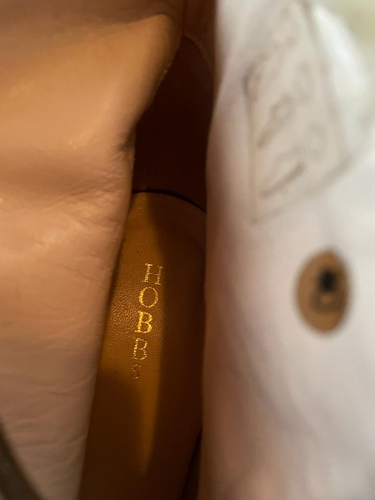 NEW> Demi-season women"s low shoes. HOBBS.