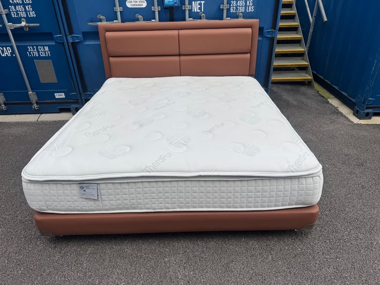 Super king bed with mattress in very good condition possible delivery