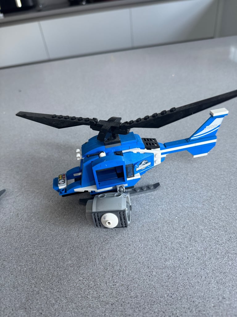 Lego Jurassic World set