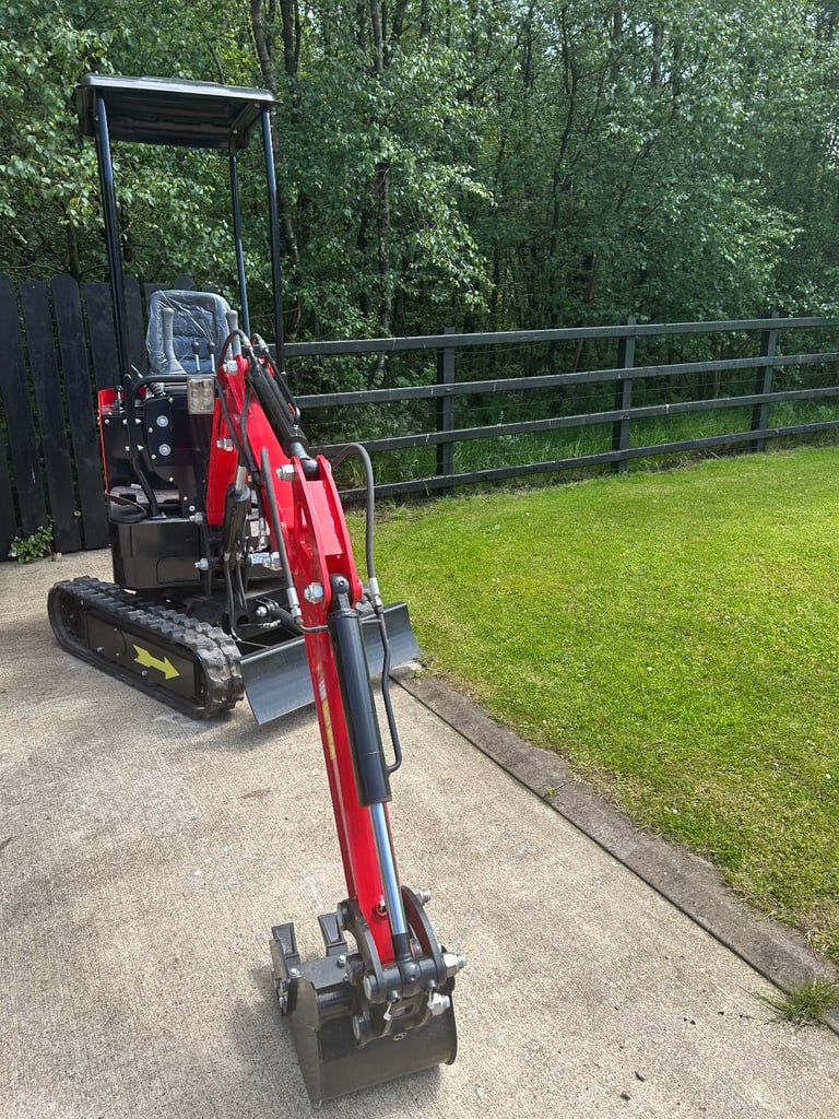 image for 2025 JPC HT12  Diesel Mini Digger