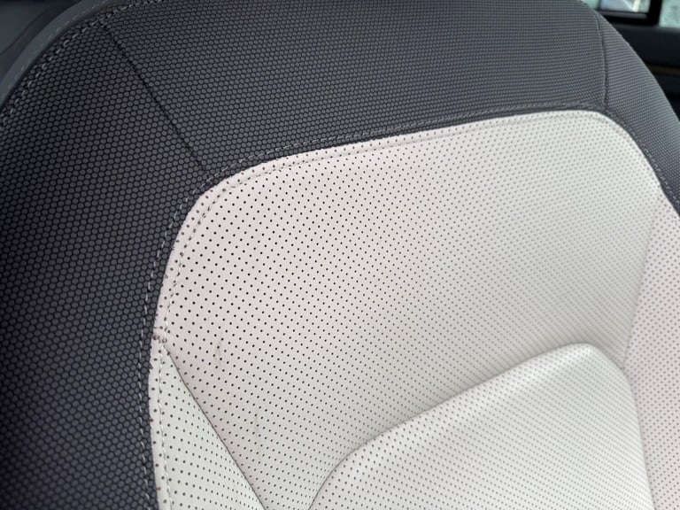 2022 Land Rover Defender 110 2.0 P400e 15.4kWh X-Dynamic HSE SUV 5dr Petrol Plug-in Hybrid Auto 4...