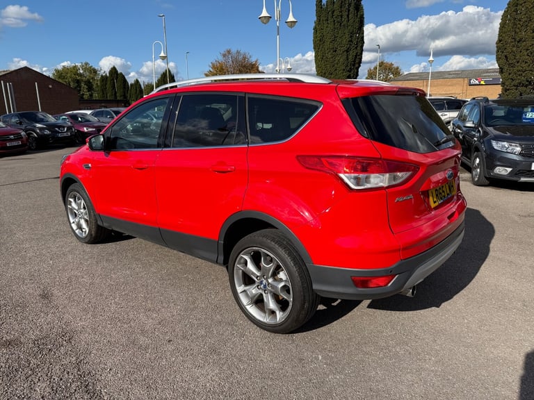 2015 Ford Kuga 2.0 TDCi 150 Titanium 5dr ++ SAT NAV / CAMERA / DAB / ULEZ / 9 SERVICES ++ HATCHBA...