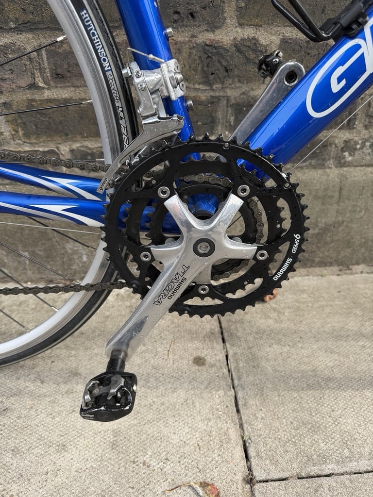 Giant Bike - Size Medium - Free delivery