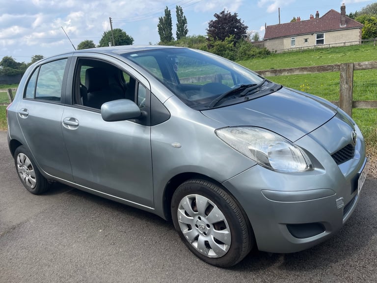 Toyota, YARIS, Hatchback, 2009, Manual, 1329 (cc), 5 doors