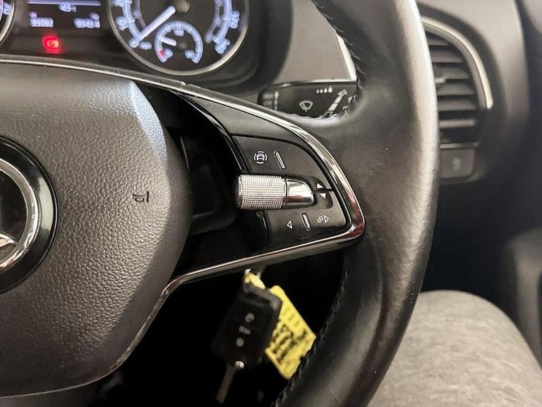 2020 Skoda Fabia 1.0 TSI Colour Edition Euro 6 (s/s) 5dr Manual Hatchback Petrol Manual