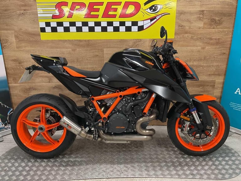 KTM 1290 SUPERDUKE R Evo