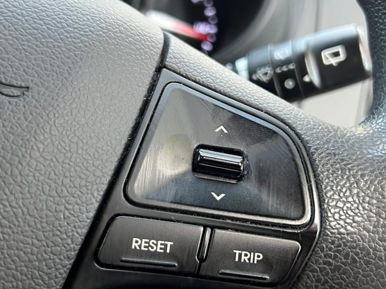 2012 Kia Rio 1.25 1 5dr HATCHBACK Petrol Manual