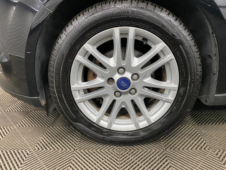  Ford Focus 1.0T EcoBoost Titanium Euro 5 (s/s) 5dr Petrol Manual