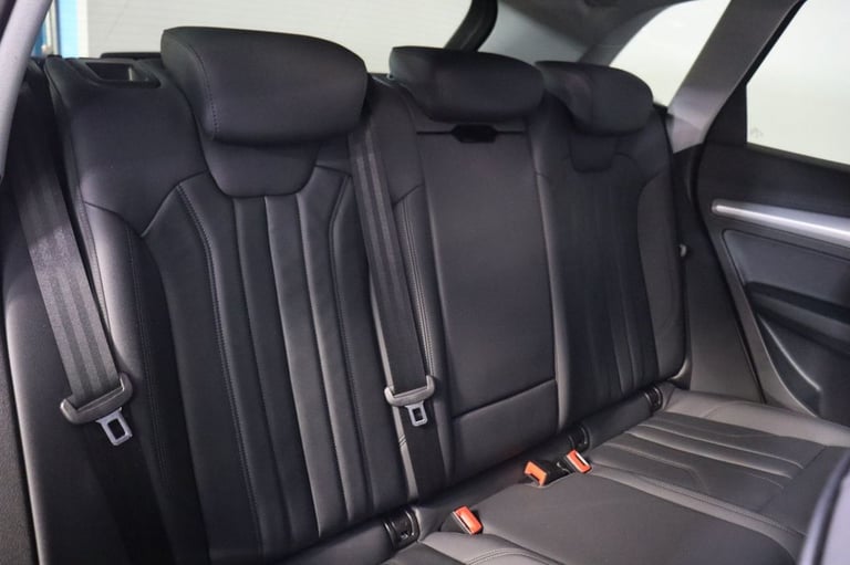 2022 Audi Q5 2.0 TDI 40 Sport 5dr S Tronic quattro (SAT NAV, FULL LEATHER) ESTATE Diesel Automatic
